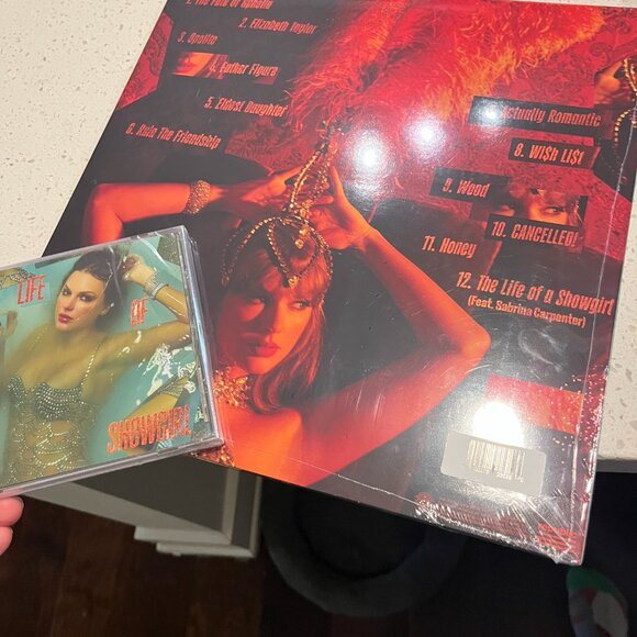 The Life of a Showgirl Vinyl and CD Set SEALED - Picture 5 of 5